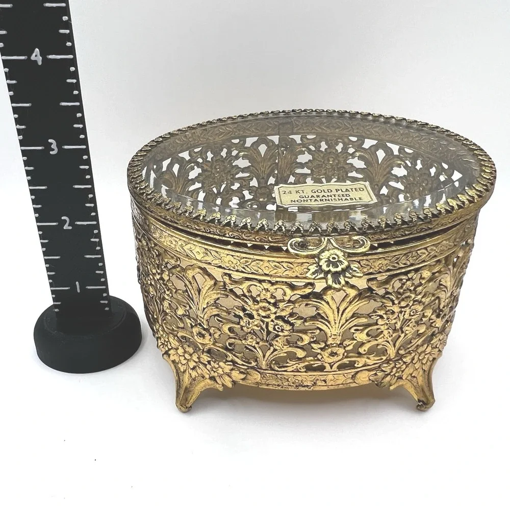 Vintage 24kt Gold Plated Filigree Ormolu Oval Jewelry Casket Box Glass Lid Clean